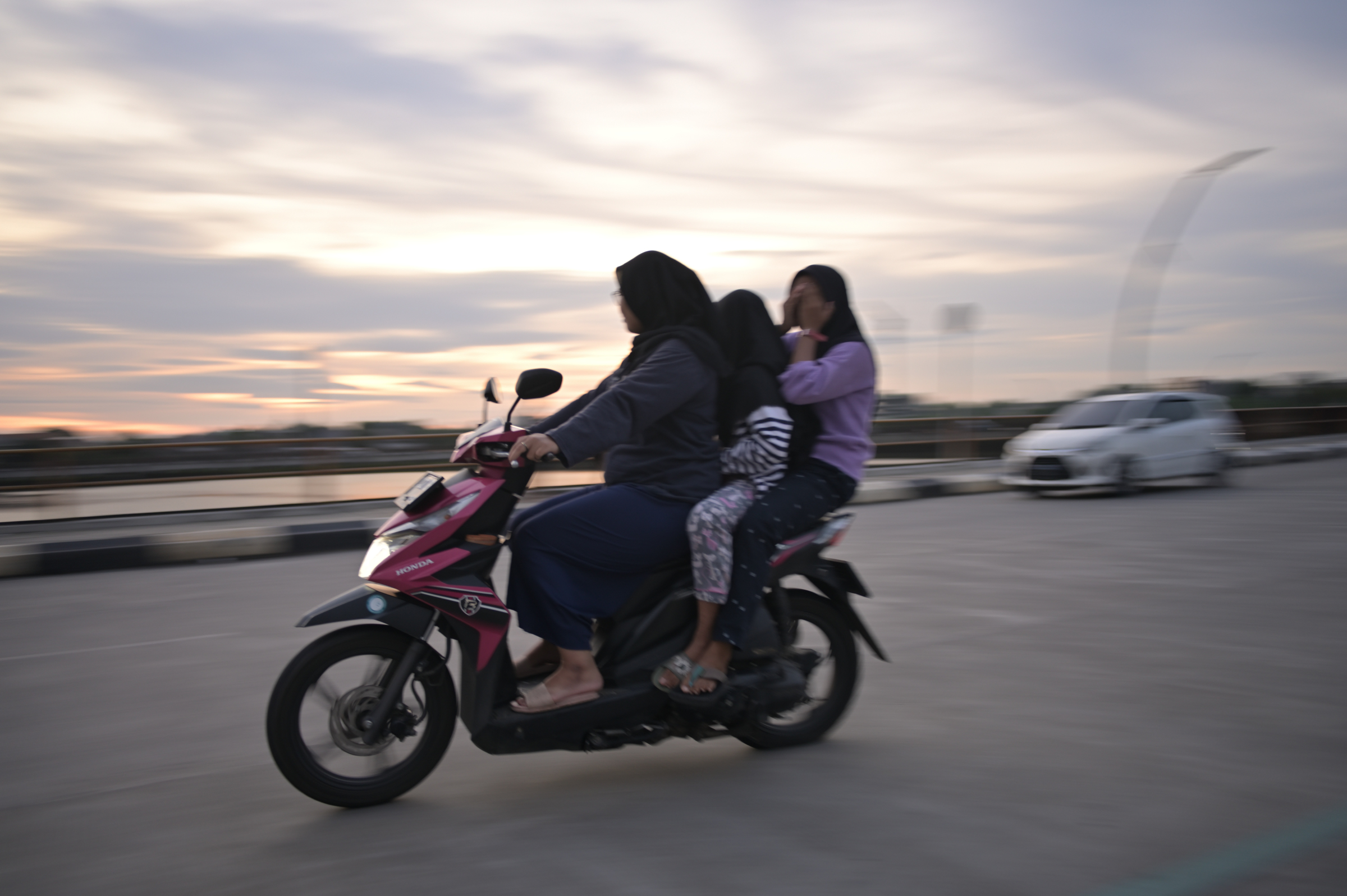 Boring Shooting Image